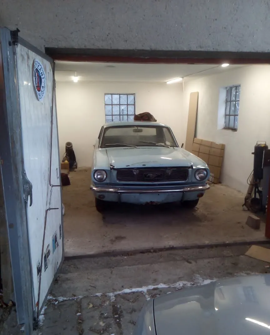 Ford Mustang Coupe v8 1966