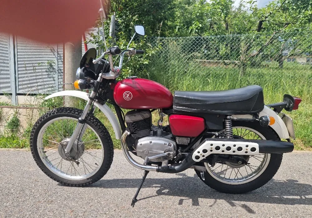 ČZ 175 1976