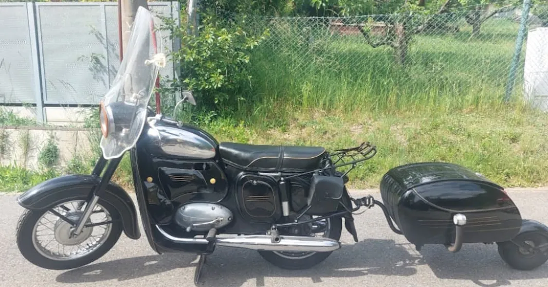 Jawa 250 250/353 kývačka 1959