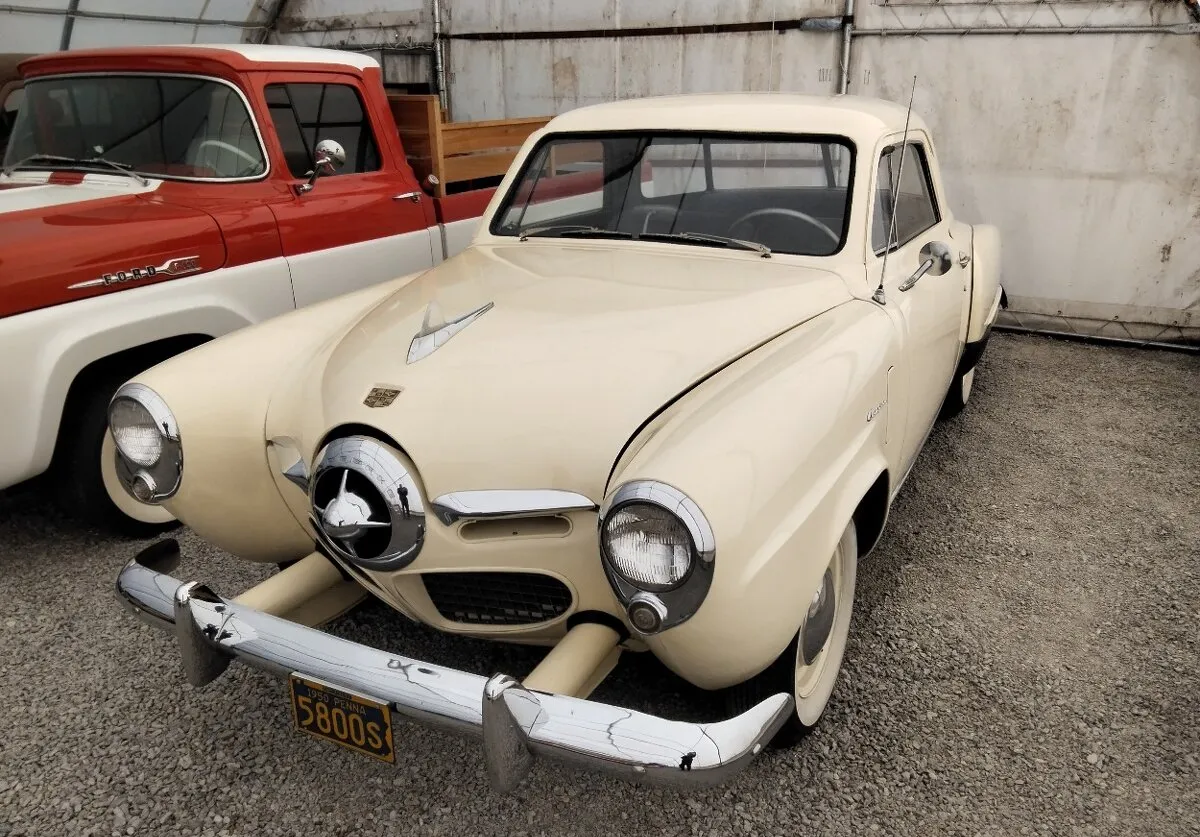 Studebaker Starlight coupé 1950