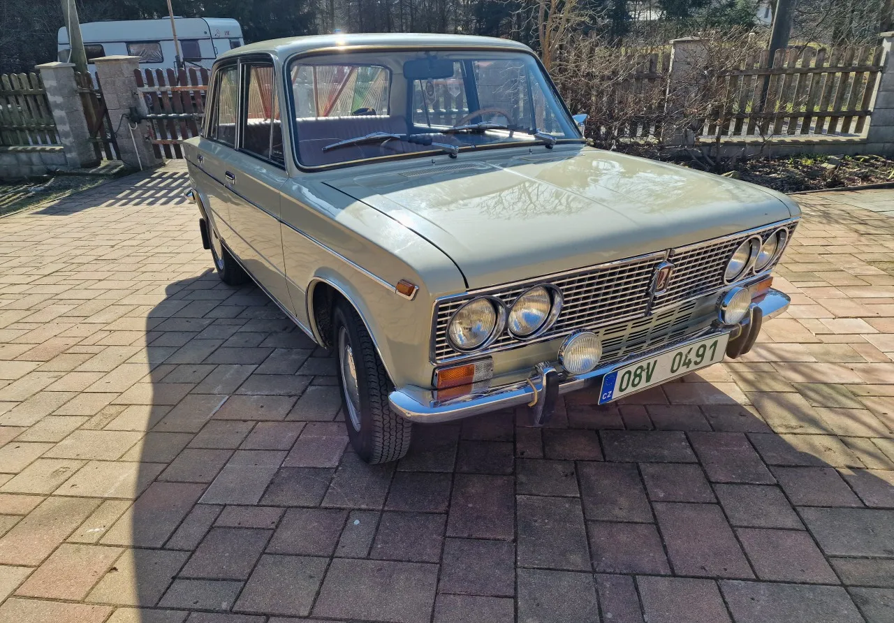 Lada 2103 1975