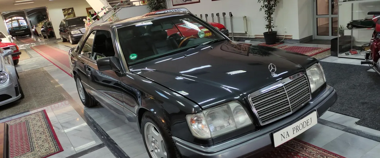 Mercedes-Benz 320 124 320 kupé 1994