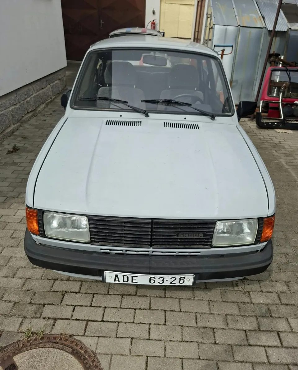 Škoda 120 1988