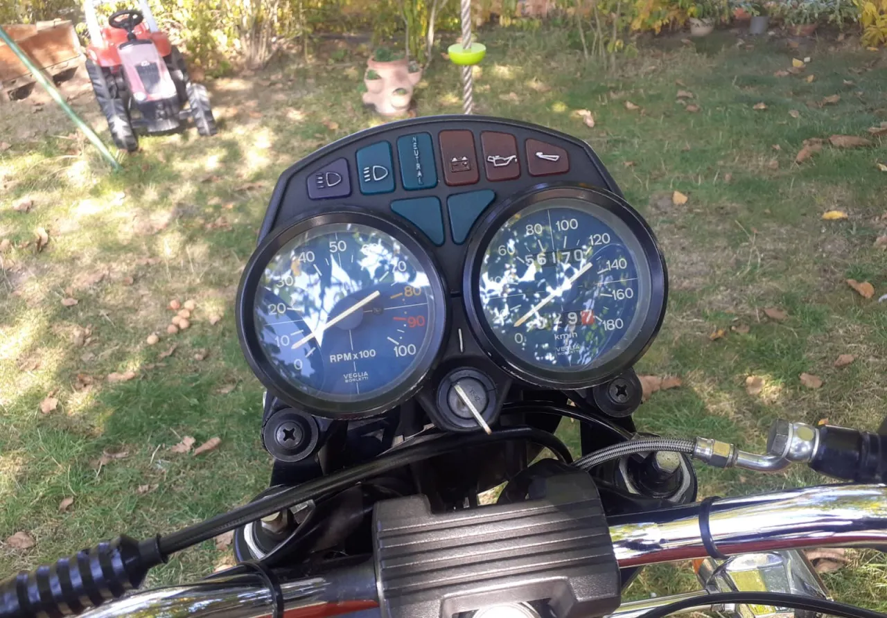 Moto Guzzi V 35 c 1984