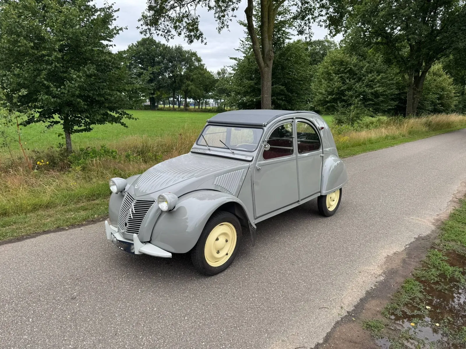 Citroën 2CV AZ