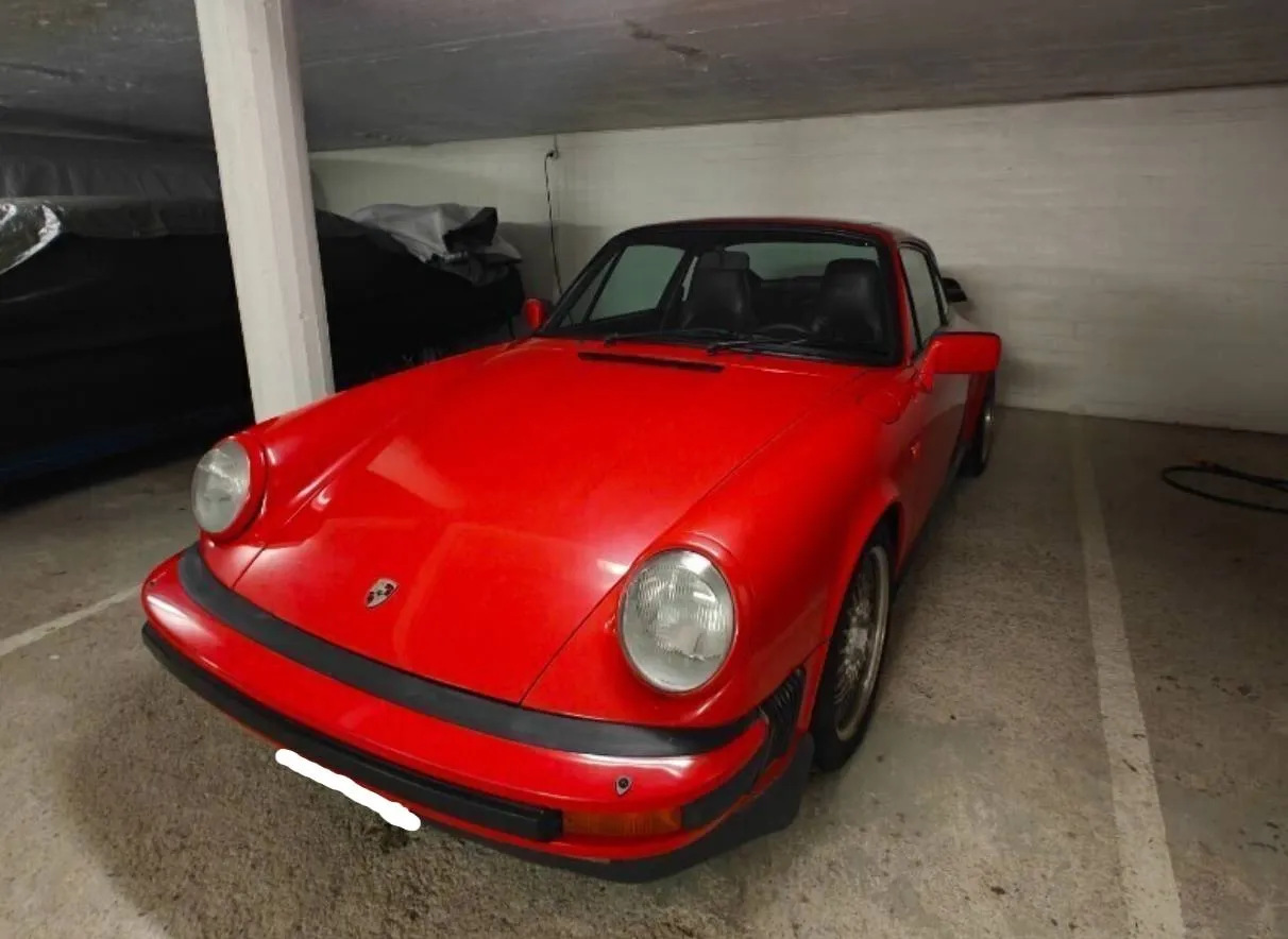 Porsche 911 Carrera 3.2