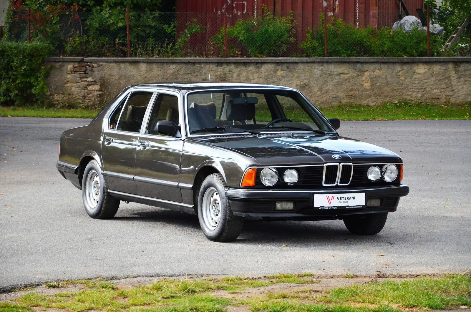 BMW 735i E23