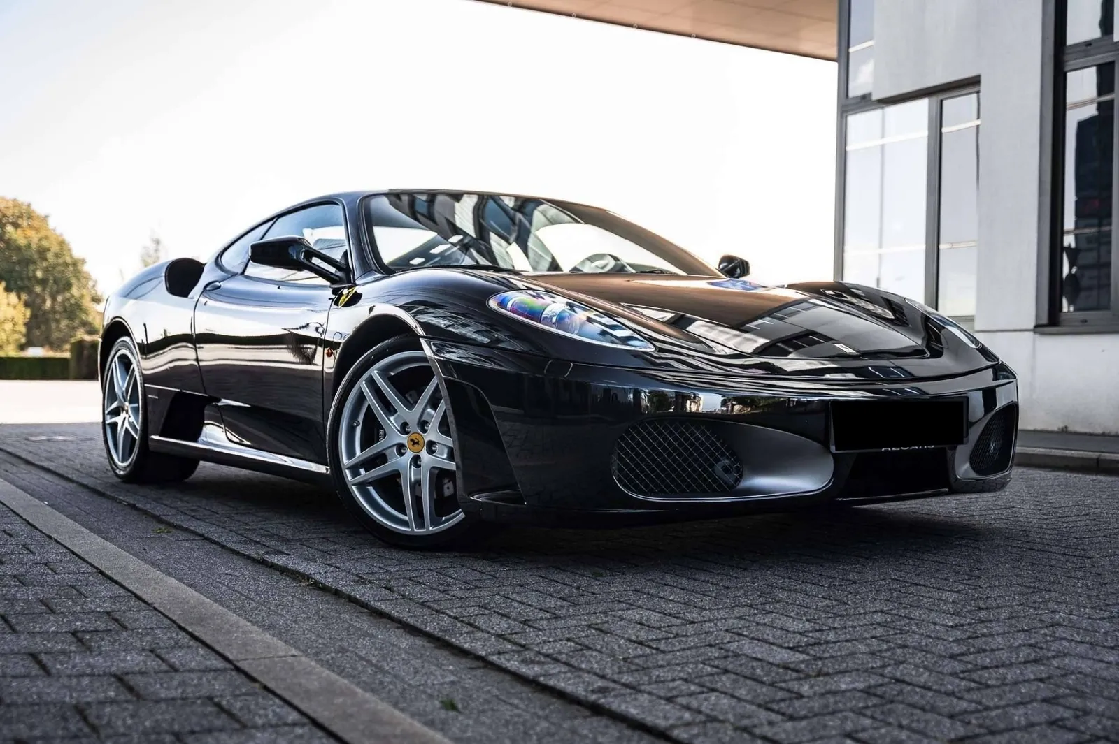 Ferrari F430 COUPE / F1 / 4.3 - V8 / BLACK - BROWN / UNIQUE E.G