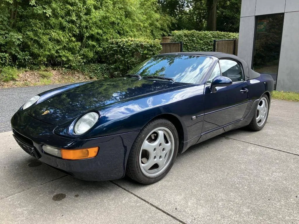 Porsche 968