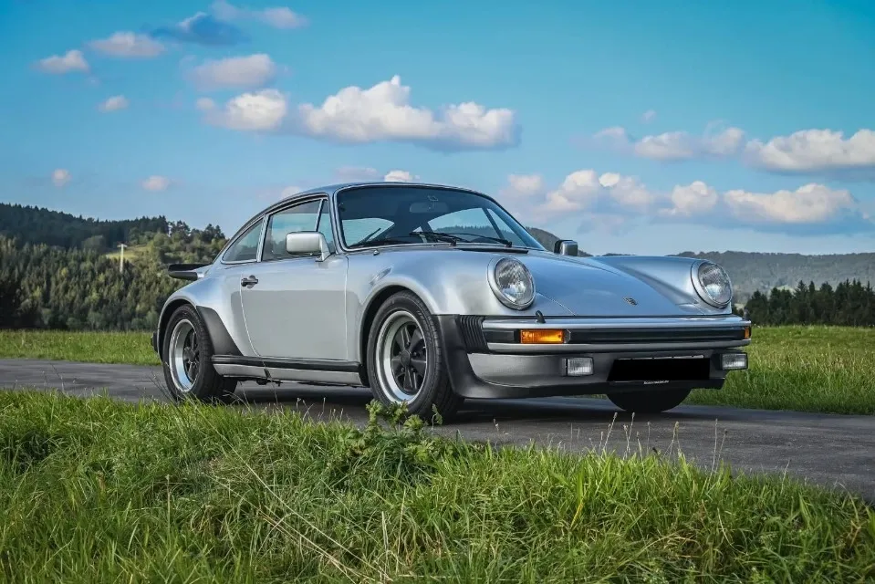 Porsche 930 3,0 l Turbo Carrera