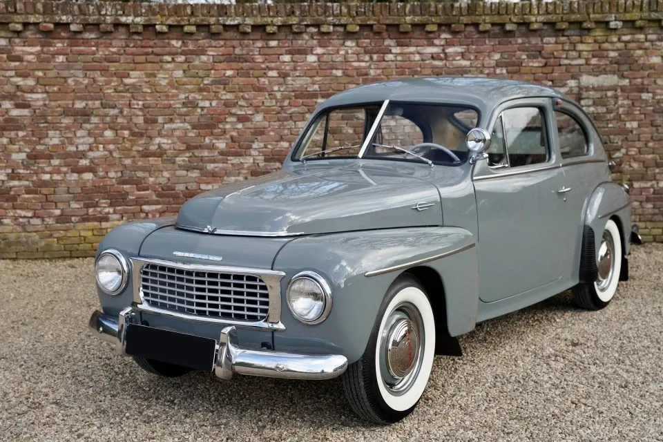 Volvo PV 444