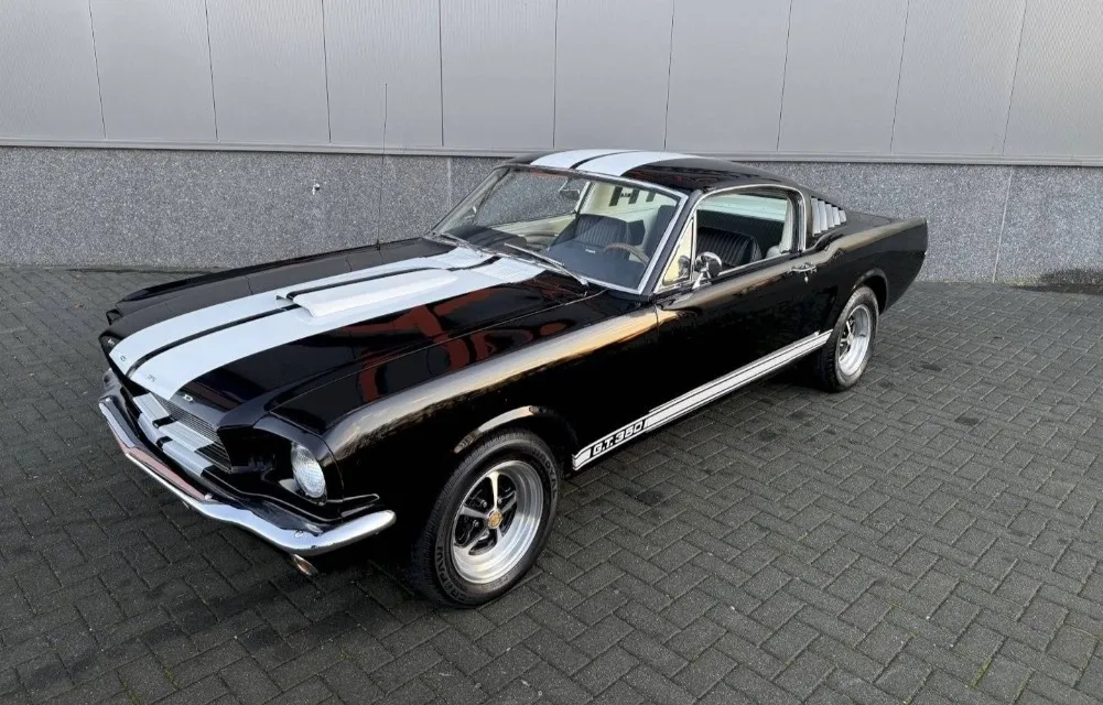 Ford Mustang Fastback