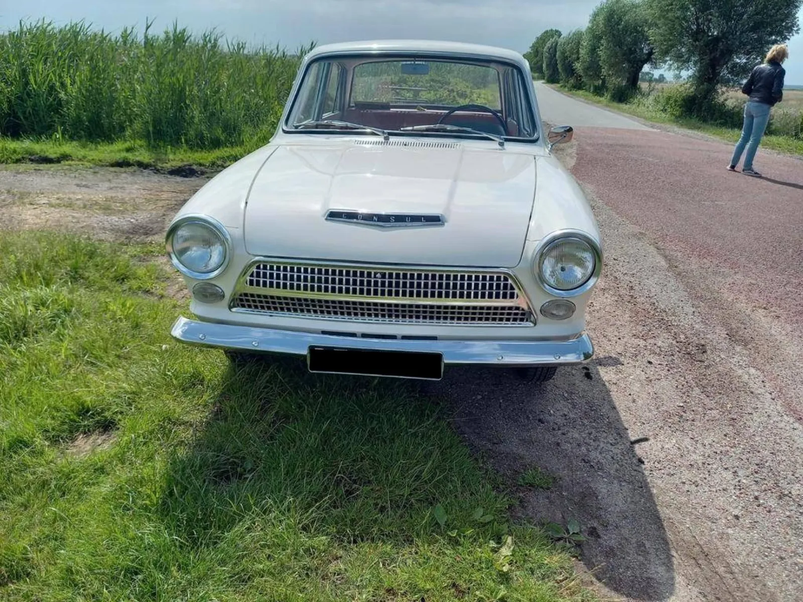 Ford Cortina