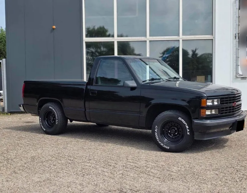 Chevrolet Silverado C1500