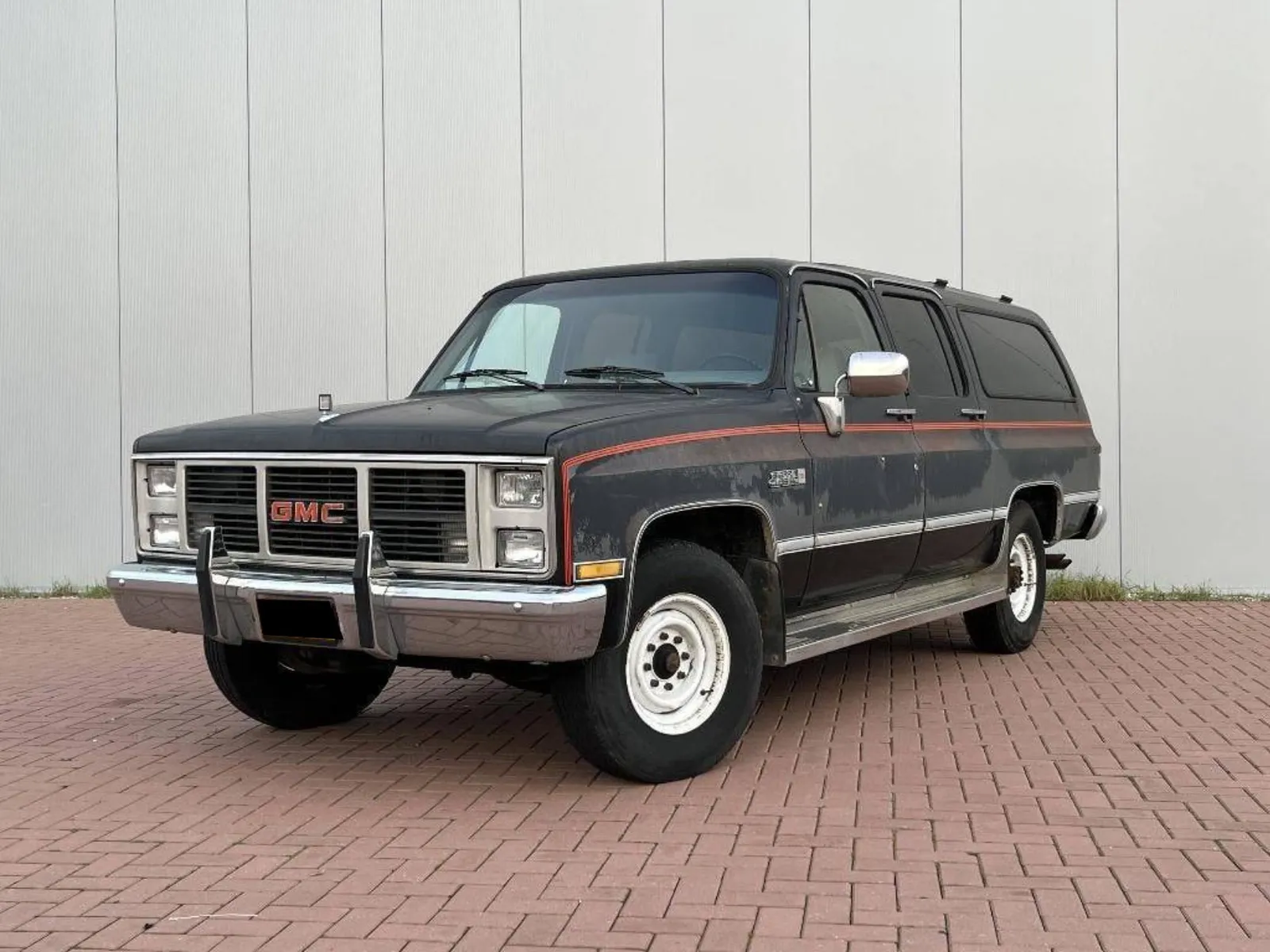 GCM Suburban Sierra Classic 2500