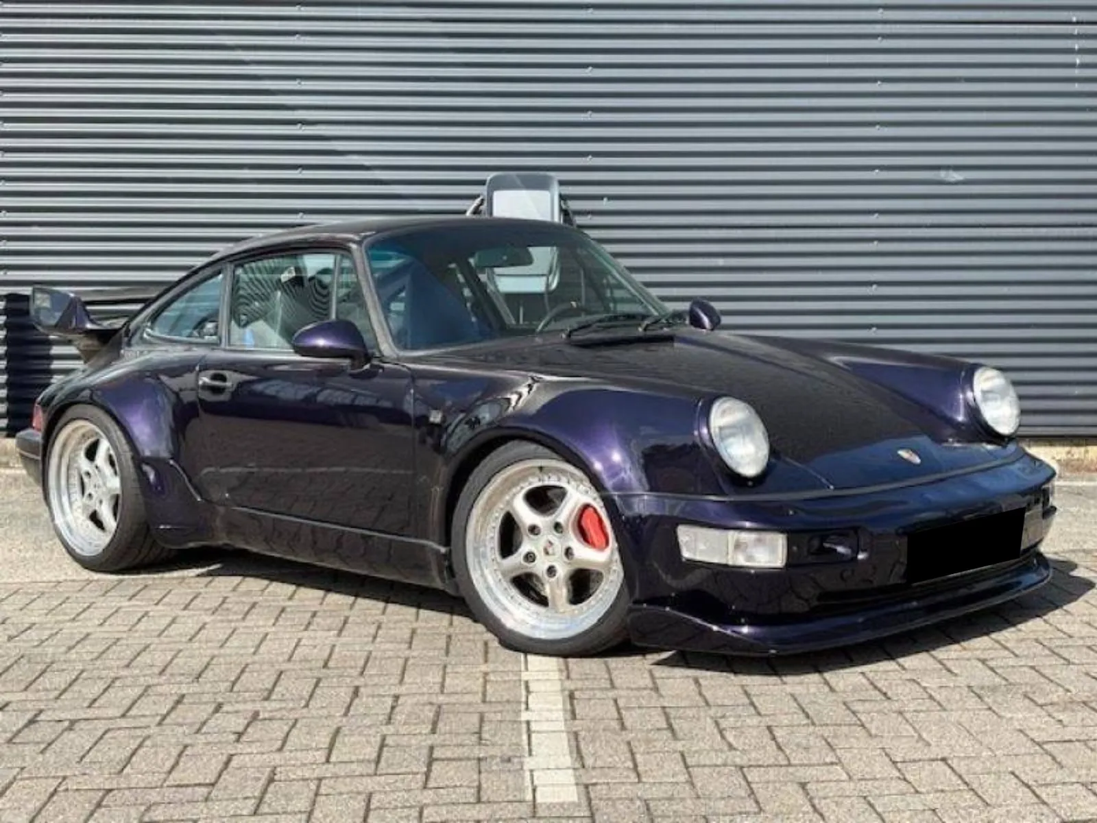 Porsche 911 Carrera 4