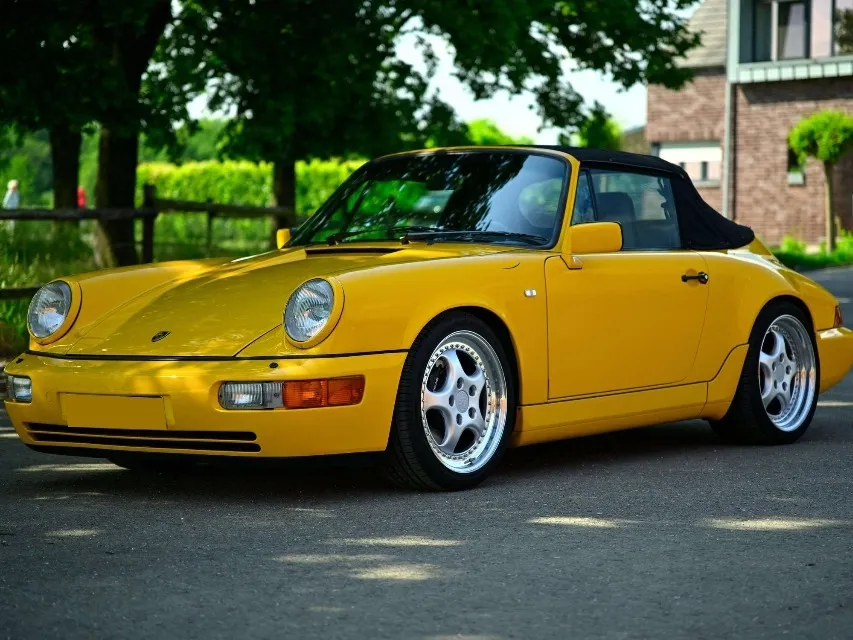 Porsche 964 911 Carrera 4 Cabriolet