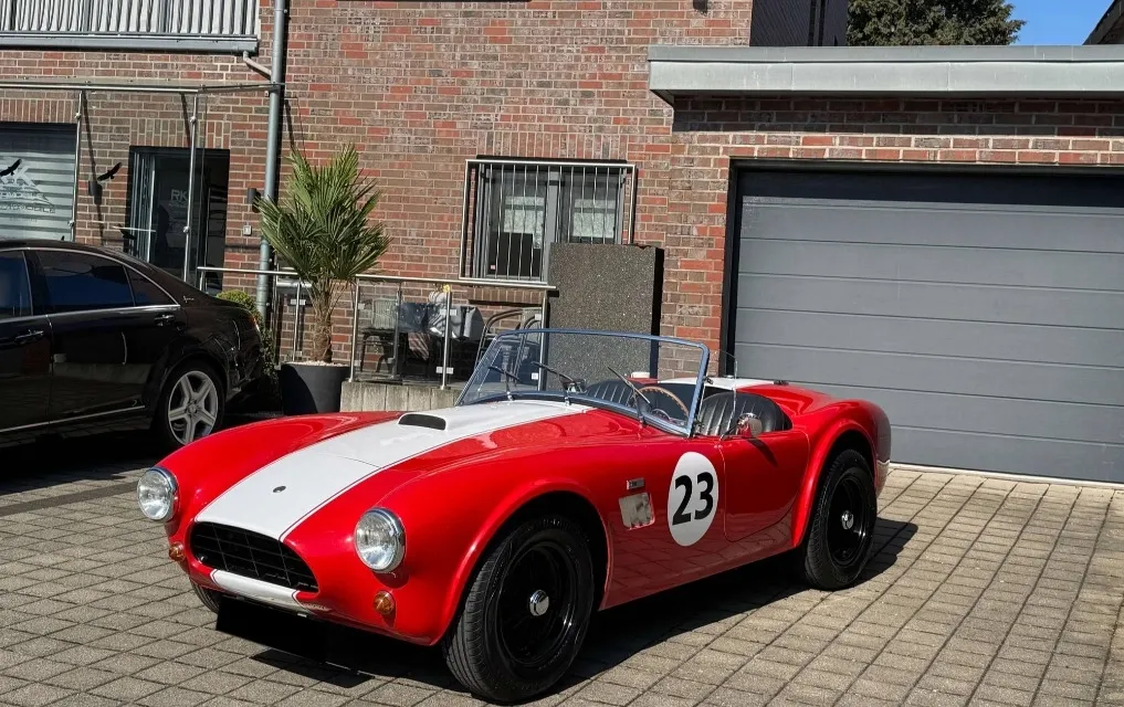 AC Cobra 289